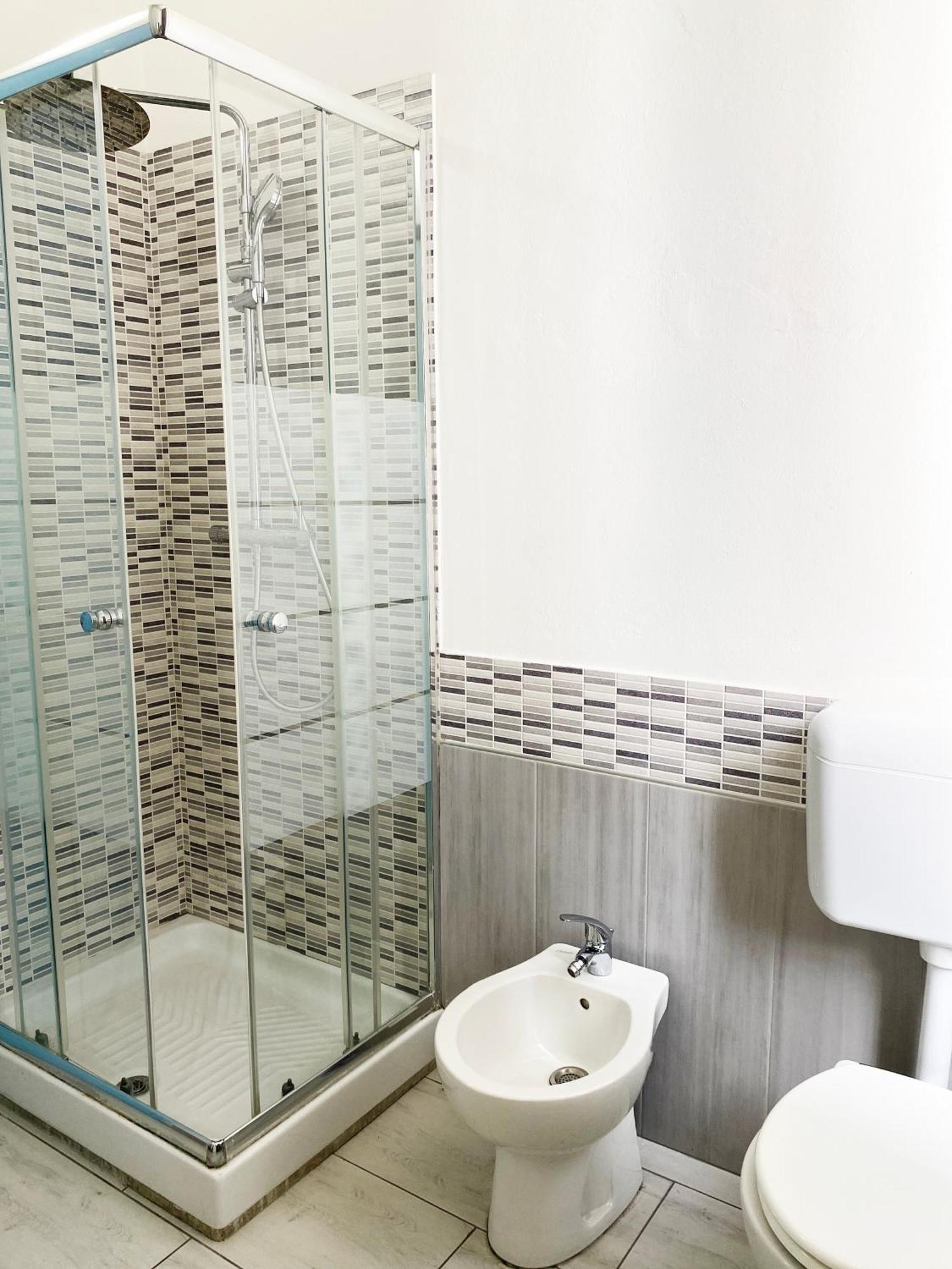 Easyrooms One Parma Kültér fotó