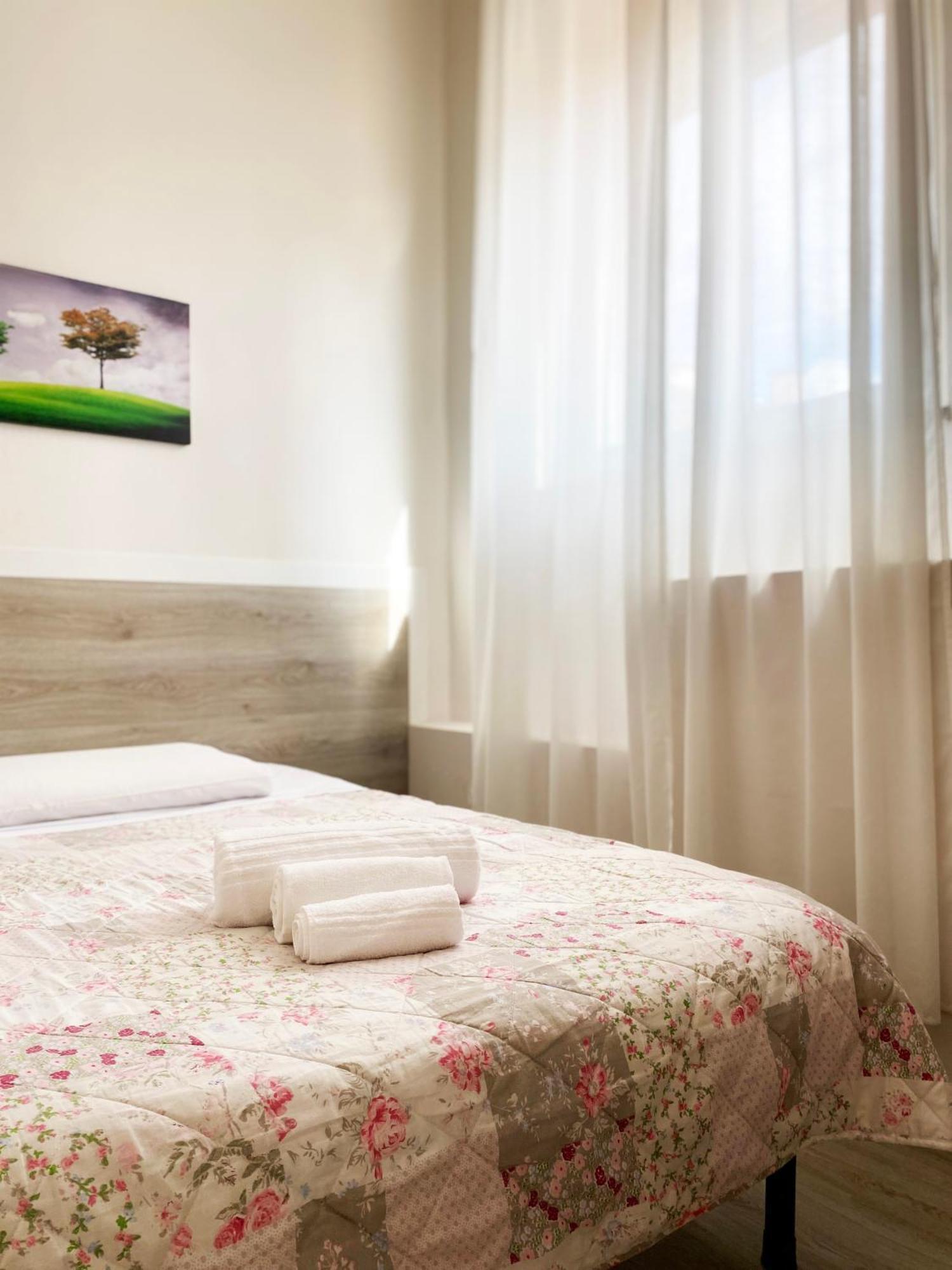Easyrooms One Parma Kültér fotó