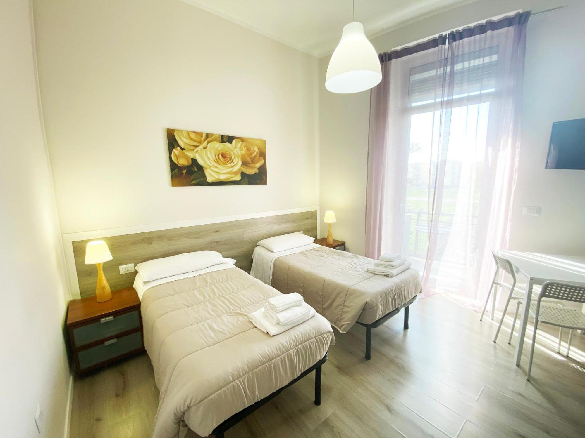 Easyrooms One Parma Kültér fotó