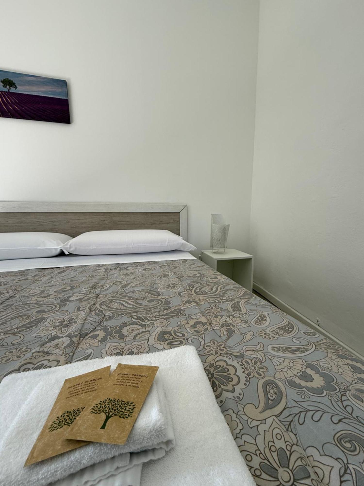 Easyrooms One Parma Kültér fotó